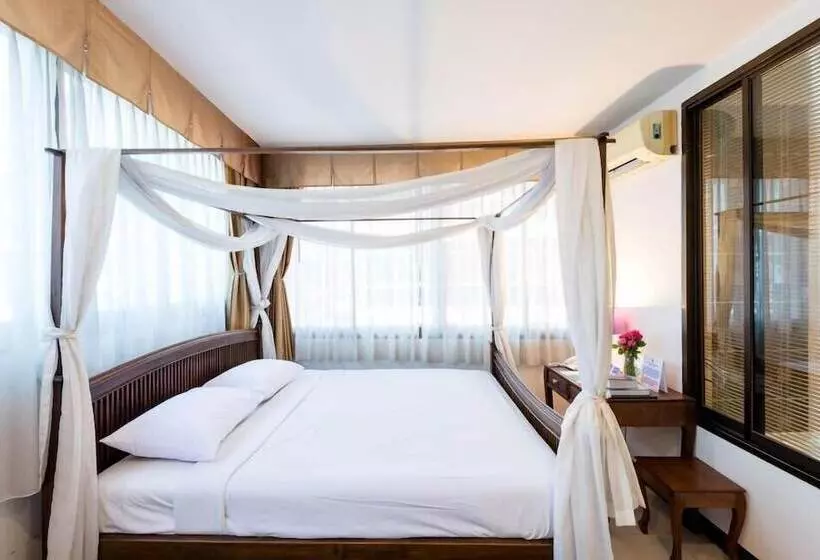 هتل The Best Bangkok House