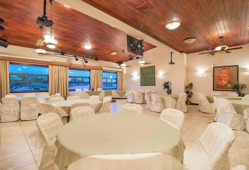 호텔 Casa Roland San Jose