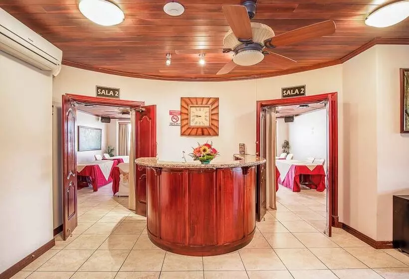 호텔 Casa Roland San Jose