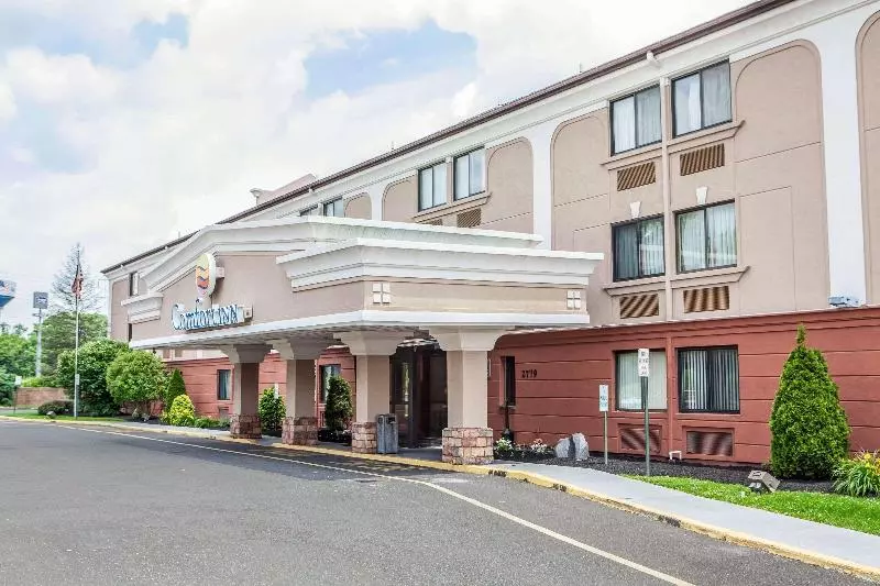 Отель Comfort Inn Feasterville Trevose