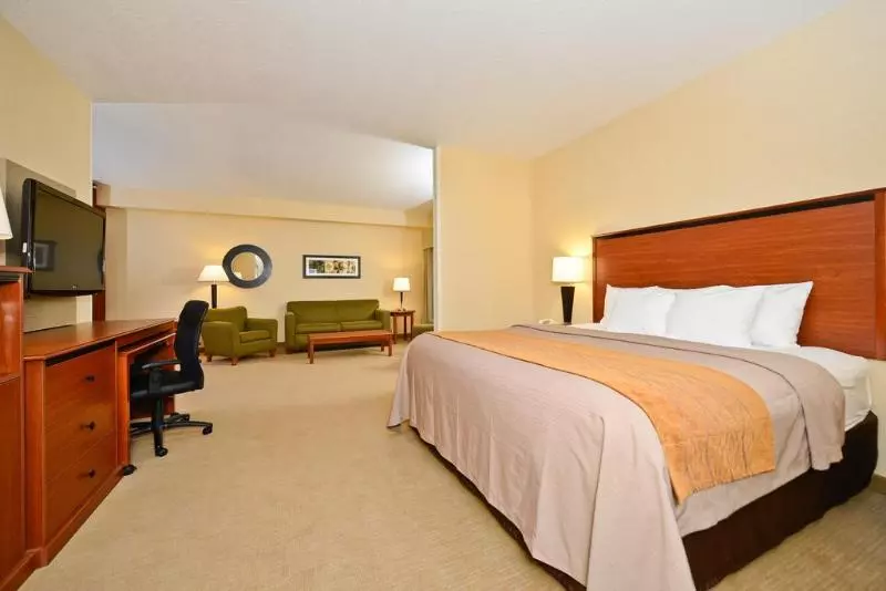 호텔 Comfort Inn & Suites Gateway To Glacier National Park