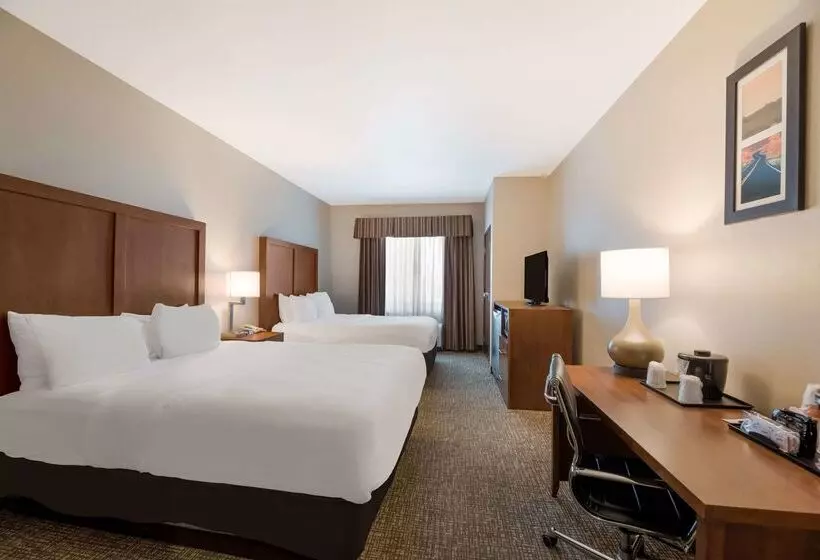 Hotelli Comfort Inn & Suites Las Vegas  Nellis
