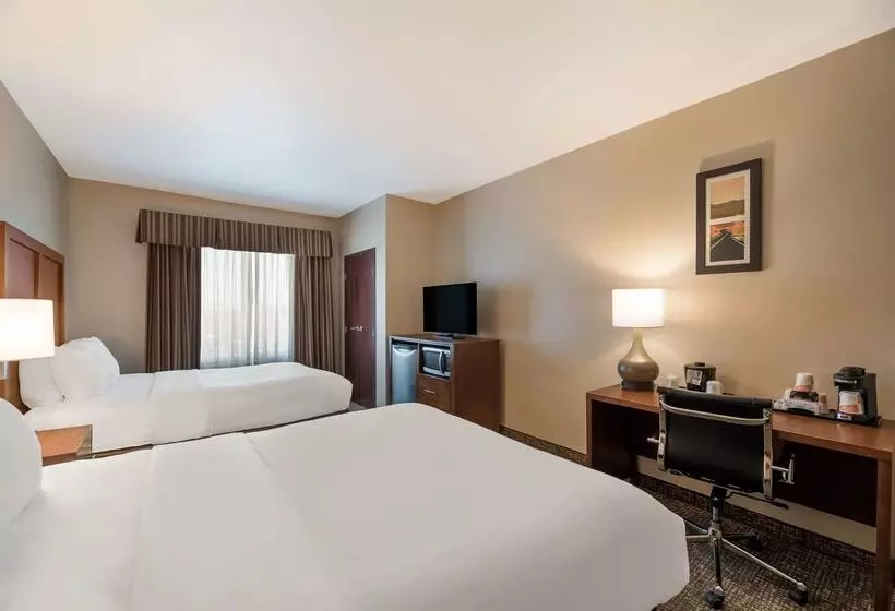 Hotelli Comfort Inn & Suites Las Vegas  Nellis