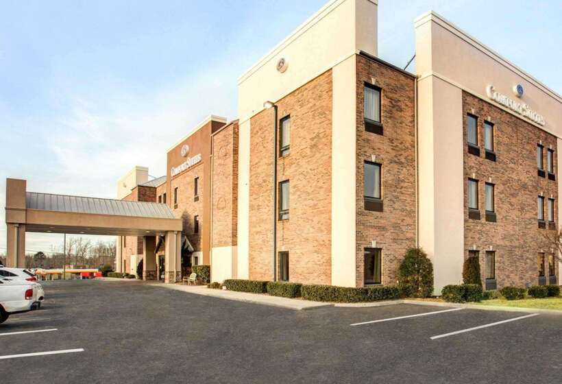 Отель Comfort Suites