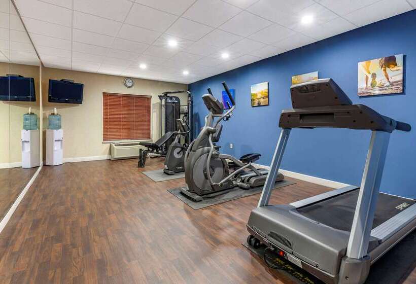 هتل Comfort Suites