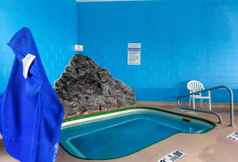 هتل Comfort Suites