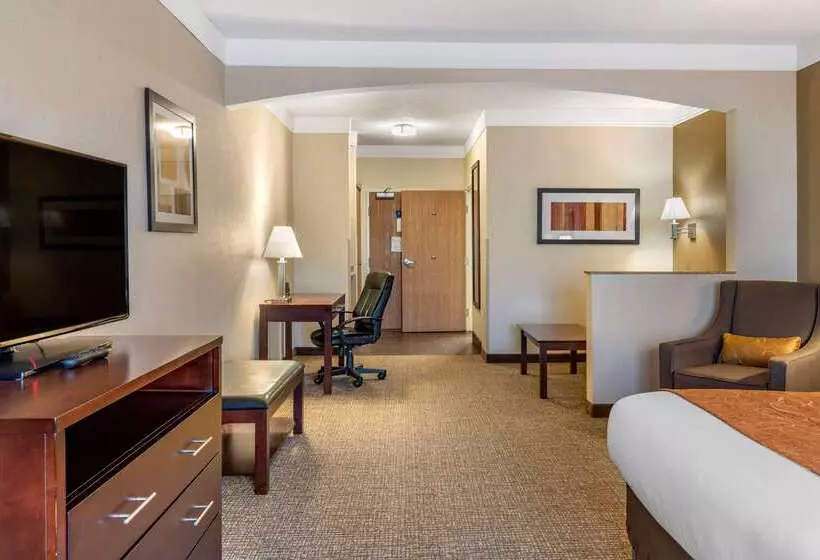 호텔 Comfort Suites Linn County Fairground And Expo