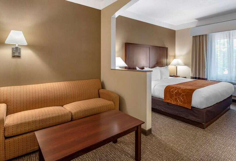 ホテル Comfort Suites Linn County Fairground And Expo