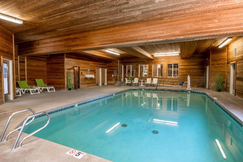 ホテル Comfort Suites Linn County Fairground And Expo