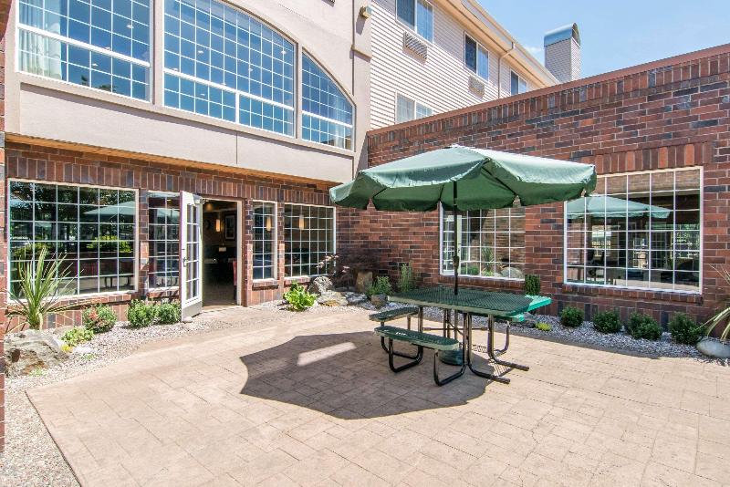 ホテル Comfort Suites Linn County Fairground And Expo