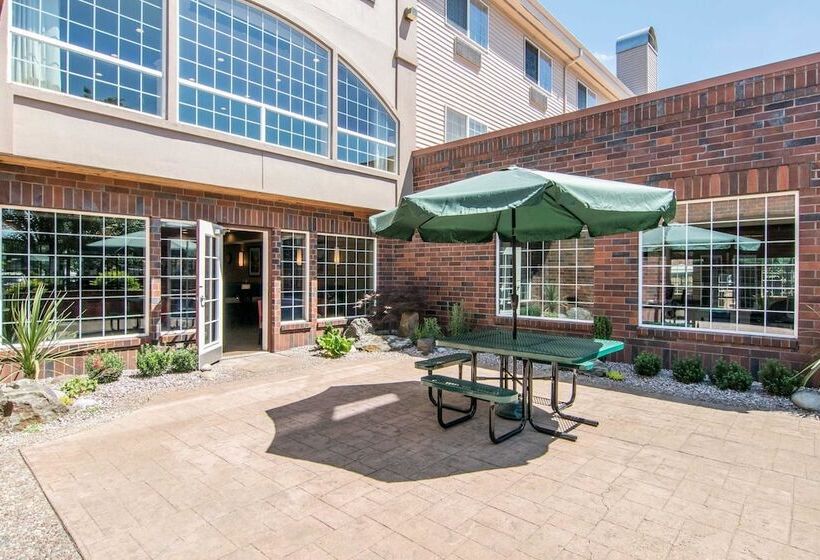 ホテル Comfort Suites Linn County Fairground And Expo