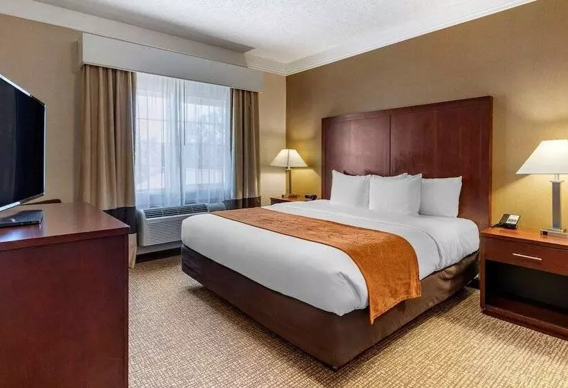 호텔 Comfort Suites Linn County Fairground And Expo
