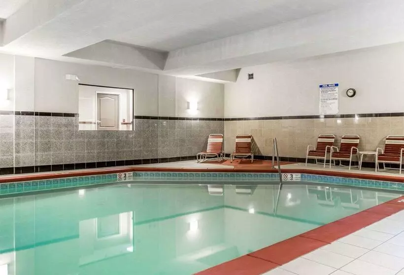 호텔 Comfort Suites Morrow Atlanta South