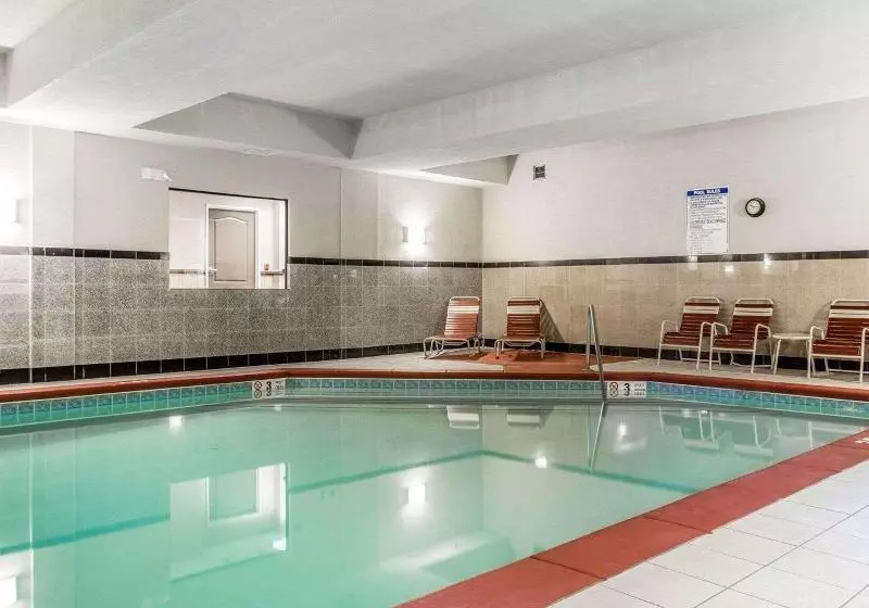 호텔 Comfort Suites Morrow Atlanta South