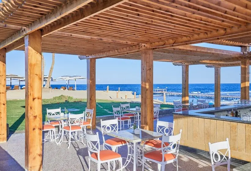 هتل Jaz Neo Reef Marsa