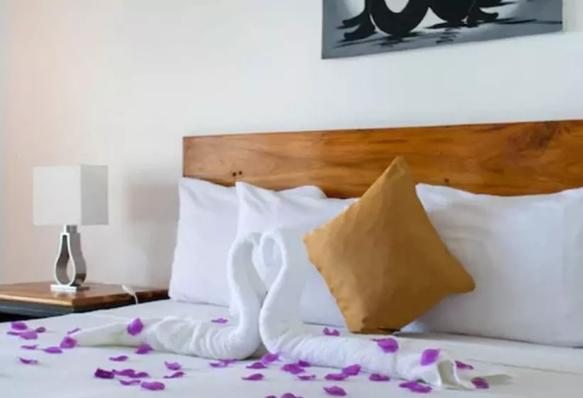 호텔 Kaz Kreol Beach Lodge & Wellness Retreat