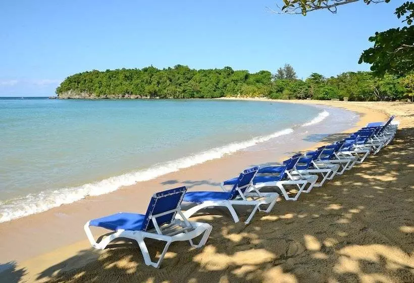 호텔 Kaz Kreol Beach Lodge & Wellness Retreat