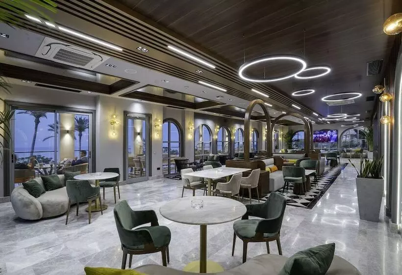 Merit Park Hotel Casino & Spa