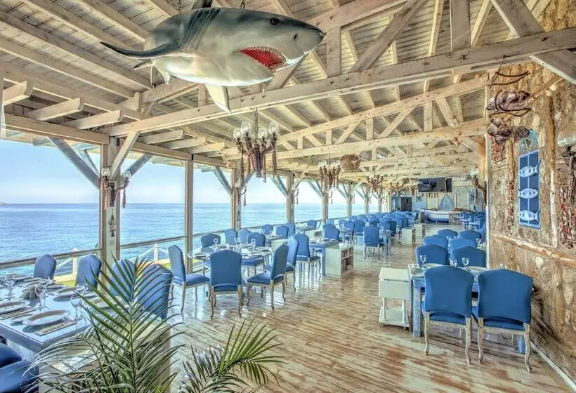 Merit Park Hotel Casino & Spa