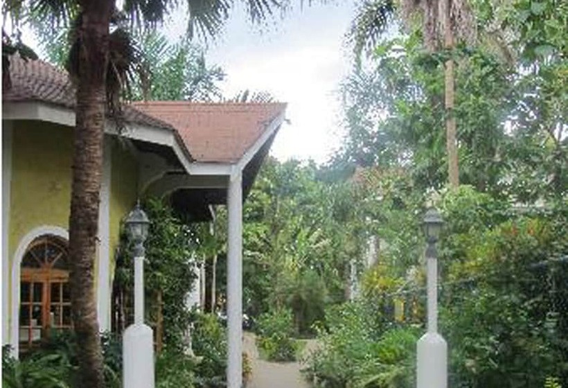 هتل Merrils Beach Resort Ii