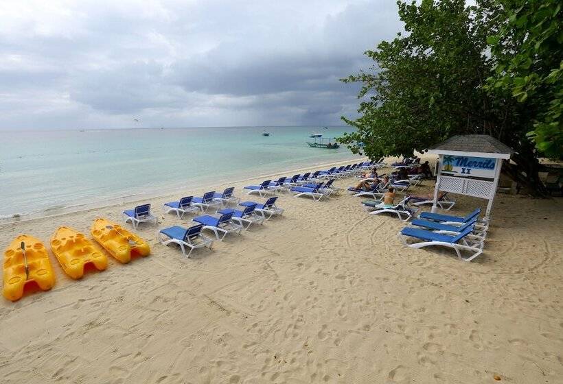 هتل Merrils Beach Resort Ii