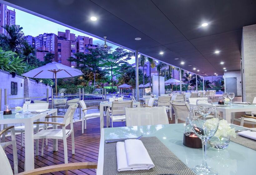 בית מלון כפרי NH Collection Medellin Royal