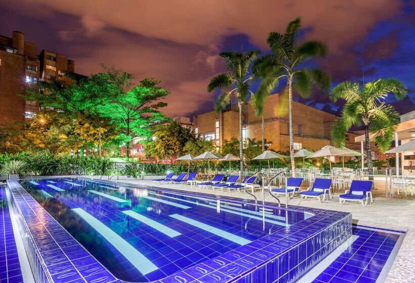 בית מלון כפרי NH Collection Medellin Royal