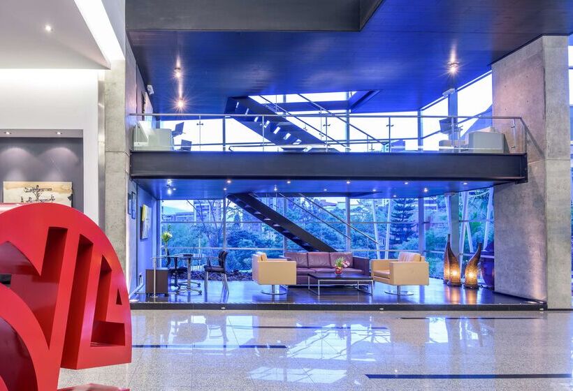 בית מלון כפרי NH Collection Medellin Royal