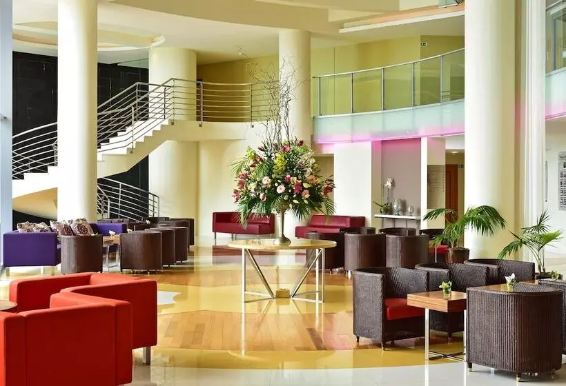 호텔 Pestana Promenade Ocean Resort