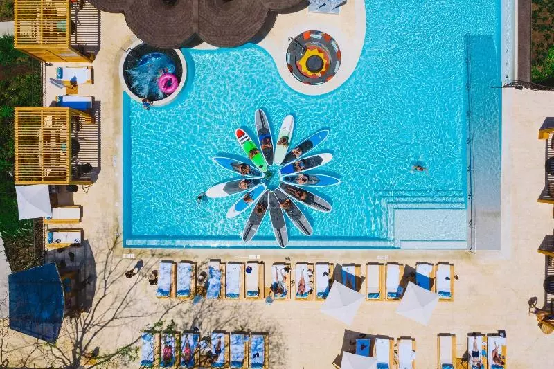 בית מלון כפרי Reserva Conchal