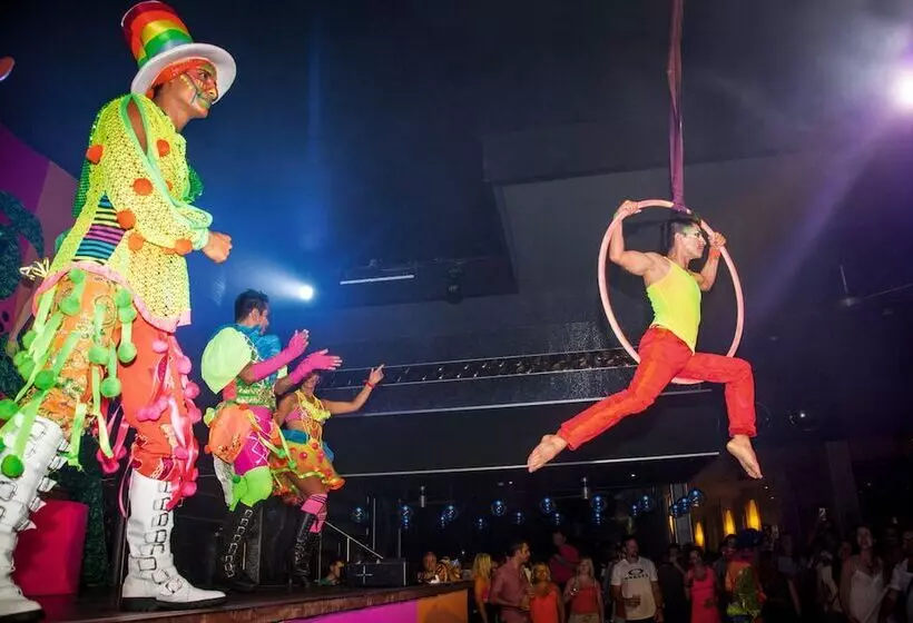 Hotel Riu Palace Riviera Maya - All Inclusive