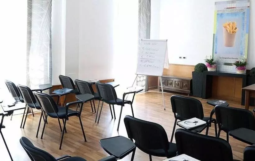 ホテル Roma Room