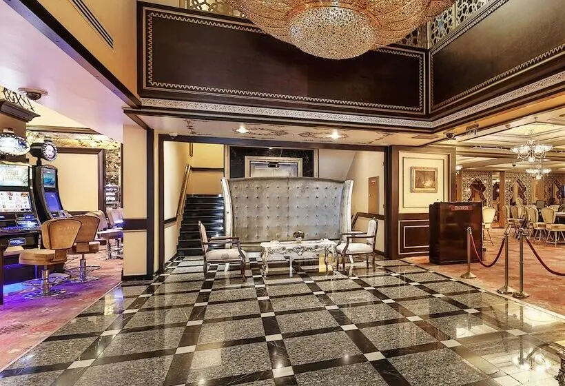 هتل Savoy