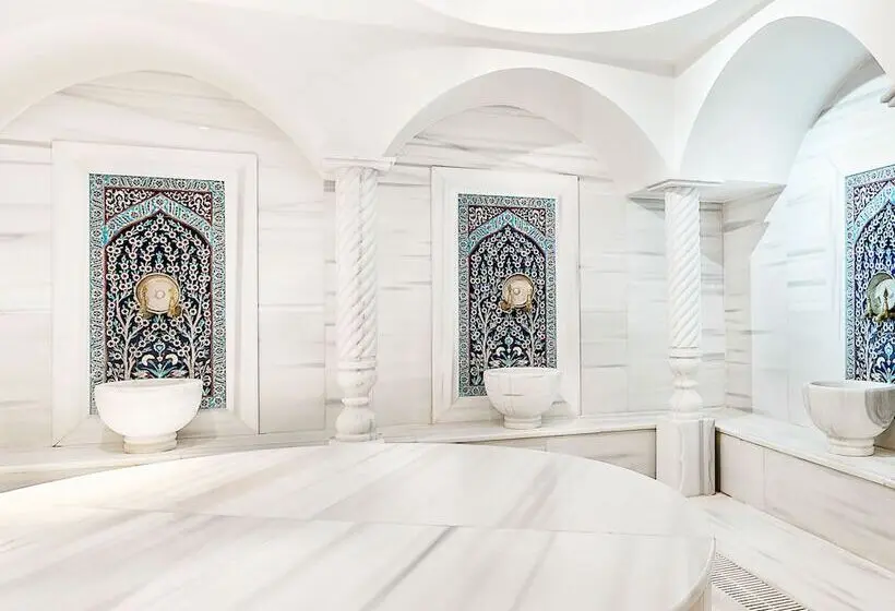 هتل Savoy
