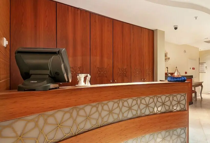 هتل Savoy