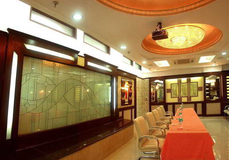 호텔 Star Grand Villa