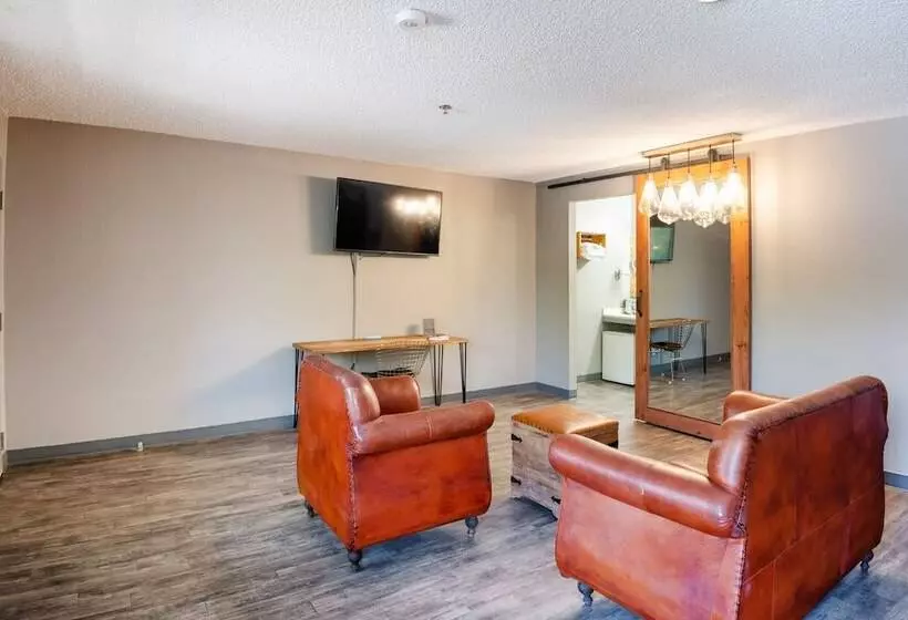 בית מלון כפרי The Infusion Beach Club