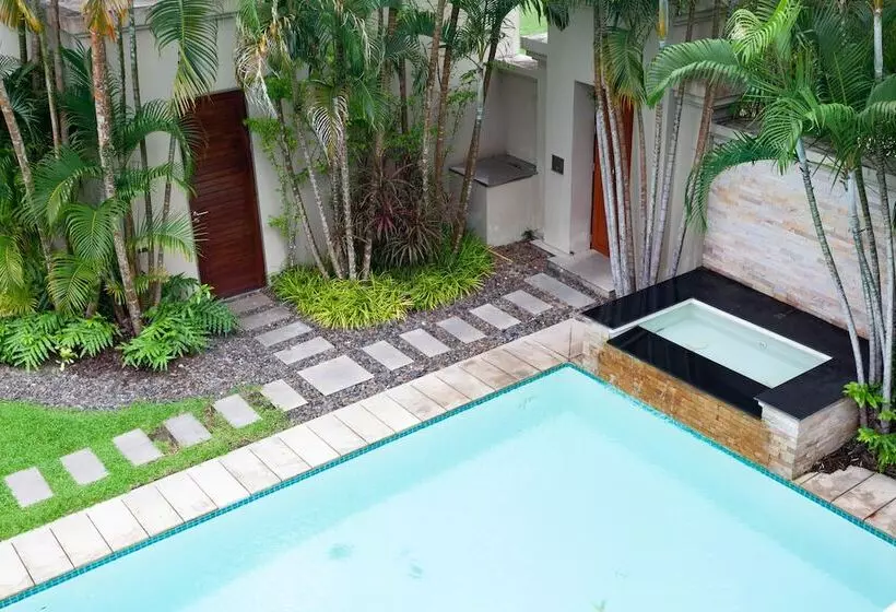 호텔 The Residence Resort