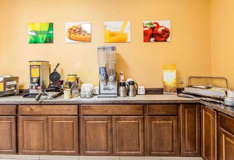 هتل Wingate By Wyndham Marietta Conference Center