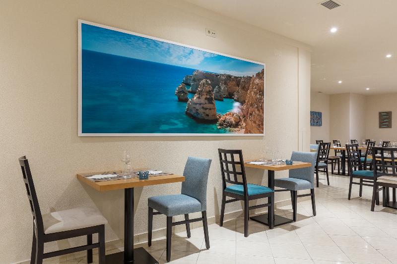 The Navigator Solaqua