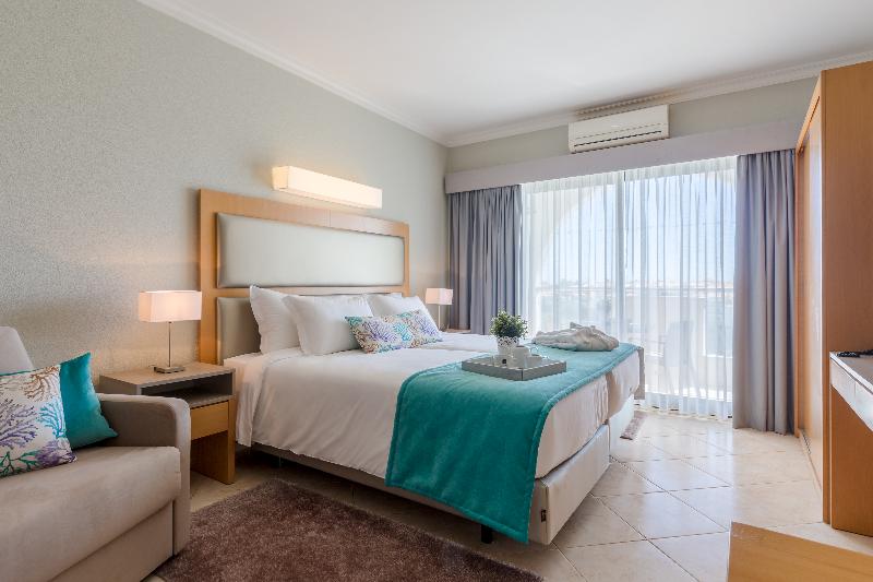 The Navigator Solaqua