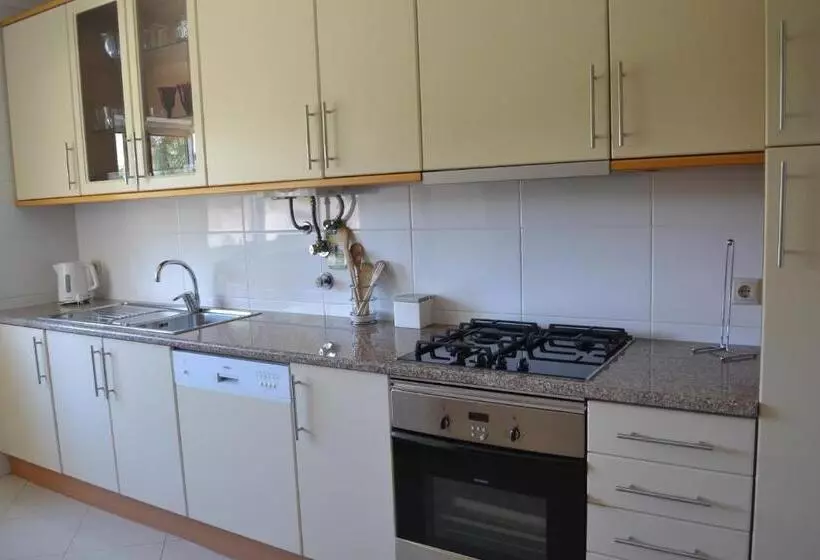 Mourapraia By Garvetur