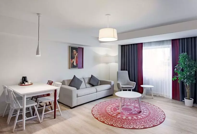Park Inn By Radisson Bucharest Hotel & Residence