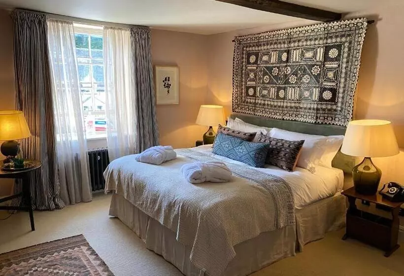 Retkeilymaja Royal Oak Ramsden