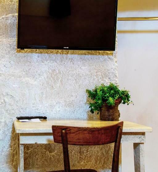 B&b Piazza San Giovanni Essenze Della Murgia