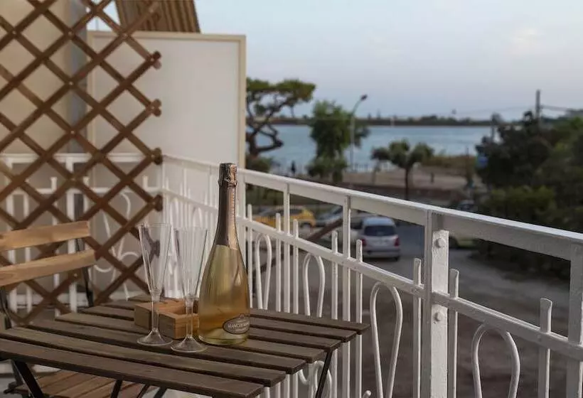 ベッドアンドブレックファースト Affittacamere Angelica