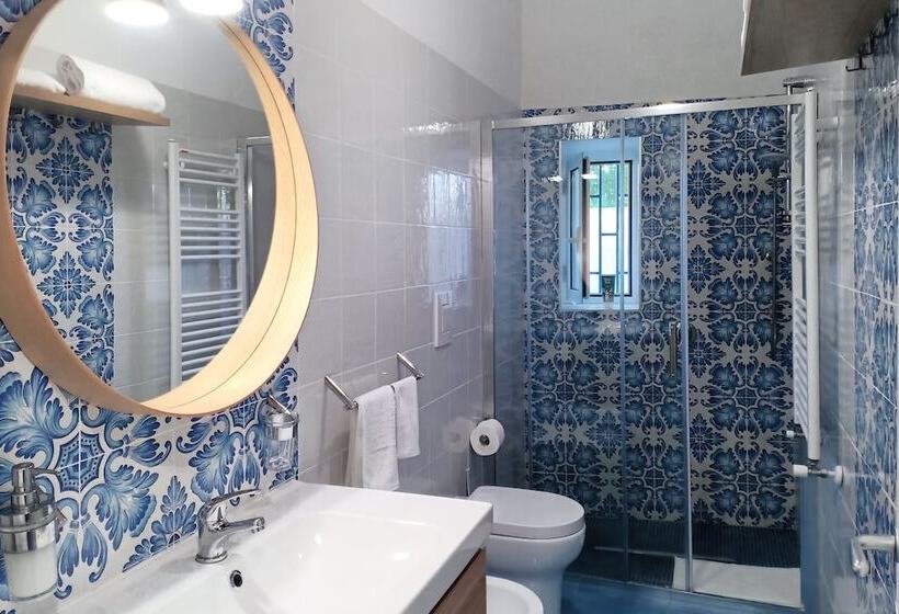 住宿加早餐  Affittacamere Angelica