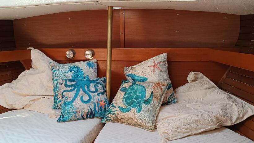 בית מלון כפרי Agriturismo L Aglientu B&b