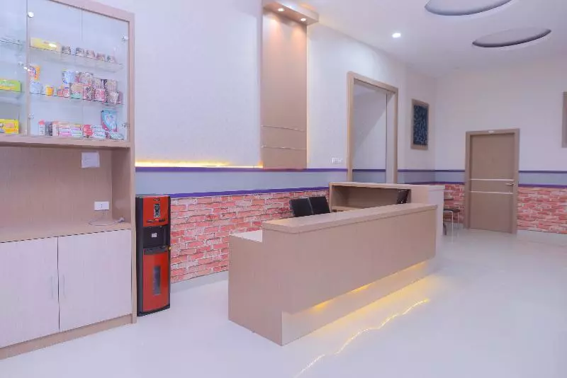 هتل Capital O 2018 Ring Road Guest House Syariah