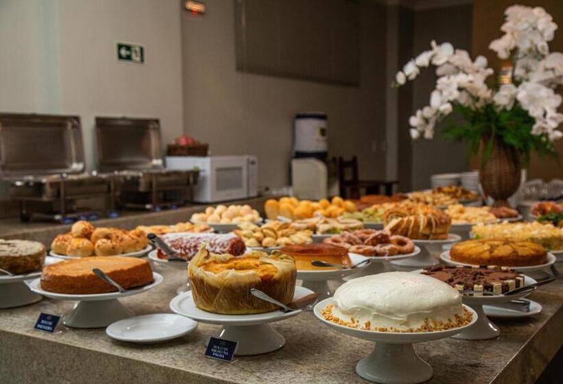 Dallas Hotel Premium